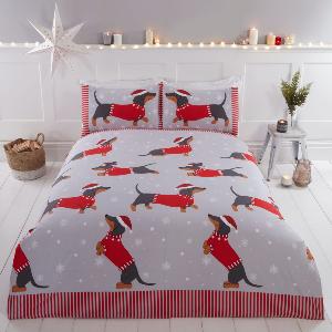 Dachshund through the Snow Duvet Set