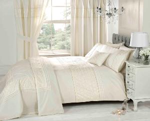 Everdean Duvet Cover Sets