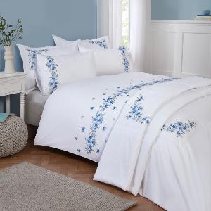 Floral Ribbon Duvet Cover with Bedspread and Pillow shams